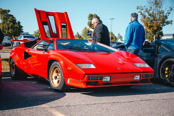 Top Marques de Véhicules Électriques : Qui Domine le Marché Actuel ?